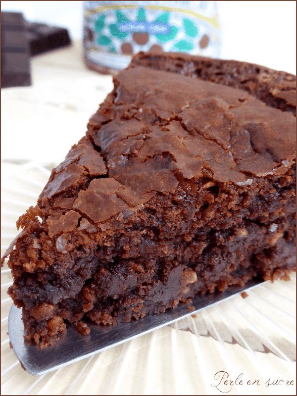 gateau fondant chocolat marron vegan