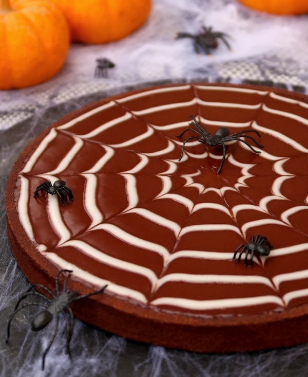 Tarte toile d'araignée au chocolat {Halloween}